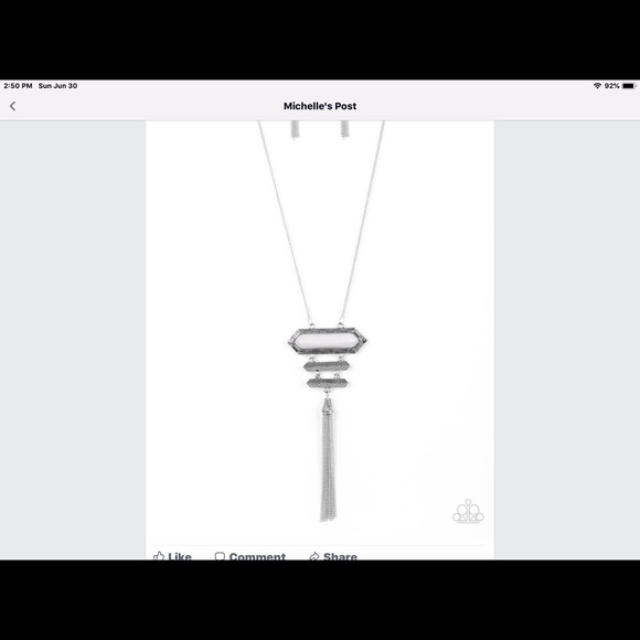 Jewelry - Picture 5 of 9